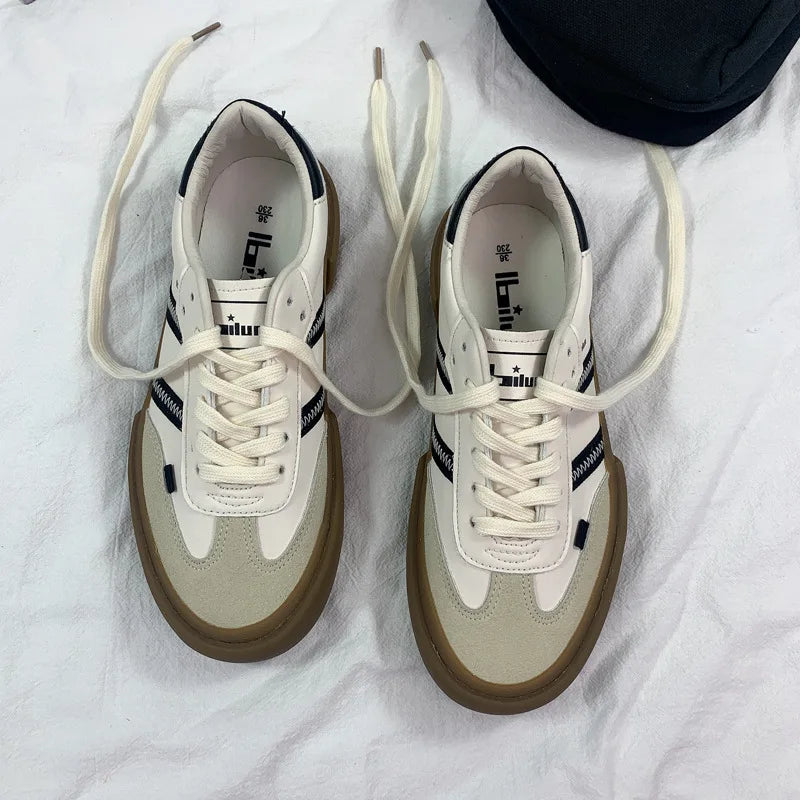 2026 Autumn New Luxury Shoes for Woman Classic Sneakers Women Leather Retro Low Cut Lace -up Casual Women Sneakers Plus Size 44