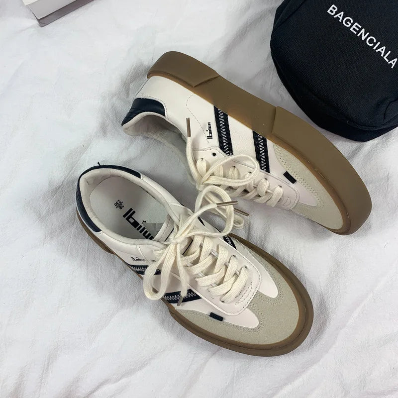 2026 Autumn New Luxury Shoes for Woman Classic Sneakers Women Leather Retro Low Cut Lace -up Casual Women Sneakers Plus Size 44