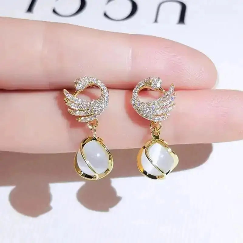 925 Silver Needle Korean Fashion Crystal Pearl Drop Earrings For Women Jewelry 2026 Trending New Luxury Zircon Women's Earrings