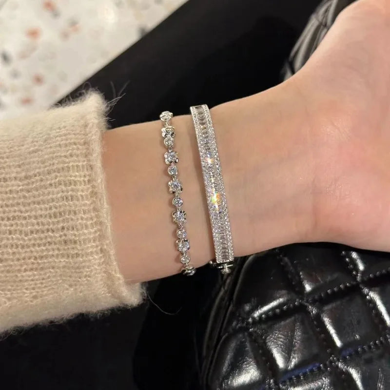 High quality silver 925 Silver Full Diamond Square bracelet for women Exquisite Luxury and Fashion bangles Wedding Jewelry Gift