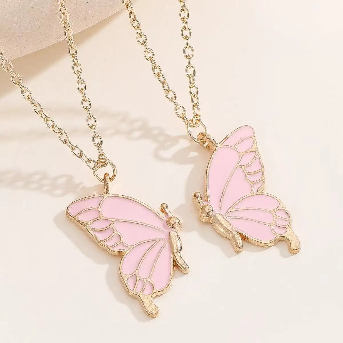 High Quality Aesthetic New Design, Silver Micro Inlaid Zircon Angel Wing Heart-Shaped Women's Pendant Necklace, Exquisite And El