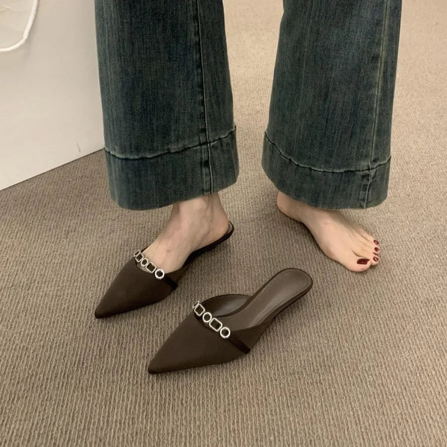 Sandalias De Mujer Verano 2026 Luxury Women's Sandals in Summer Design Pointed Low Heel Sexy Women's  Outdoor Muller Shoes.