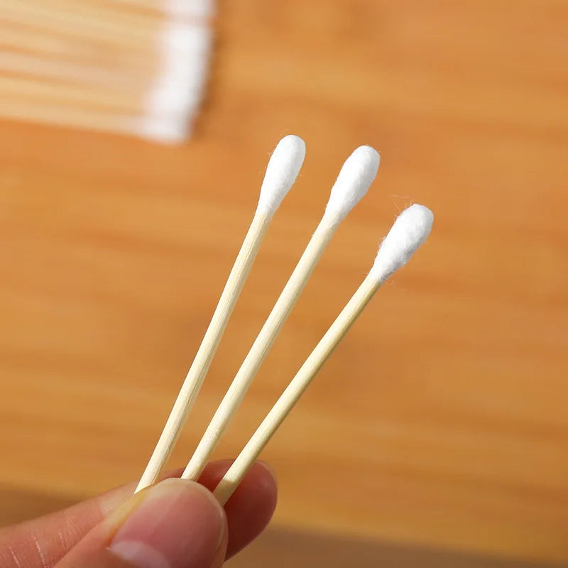 Double Head Wood Cotton Swab Women Makeup Lipstik Cotton Buds Tip Sticks Nose Ear Cleaning Health Care Tools  bastoncillos oidos