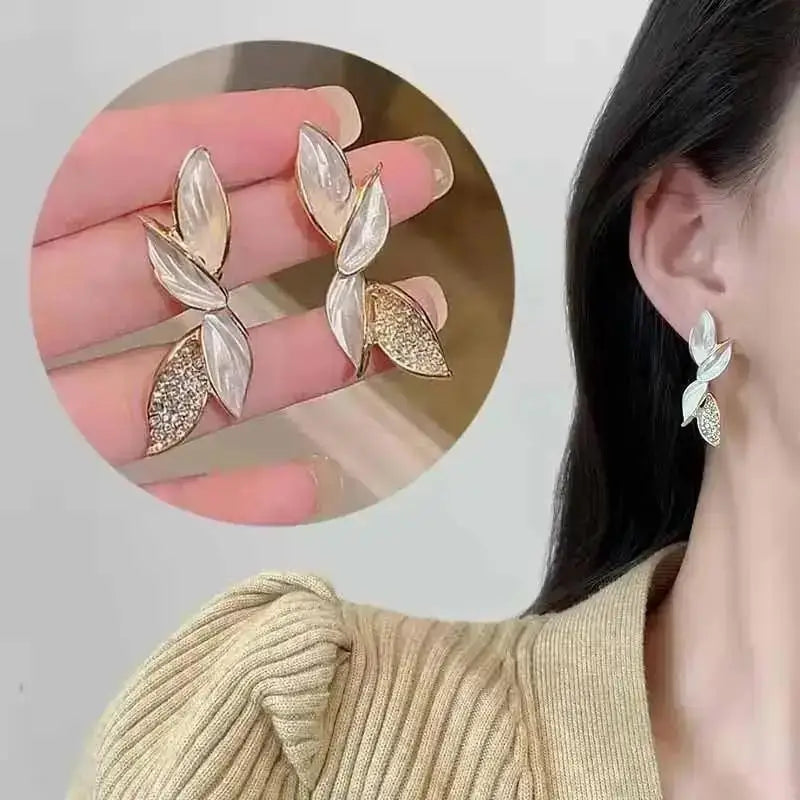 925 Silver Needle Korean Fashion Crystal Pearl Drop Earrings For Women Jewelry 2026 Trending New Luxury Zircon Women's Earrings
