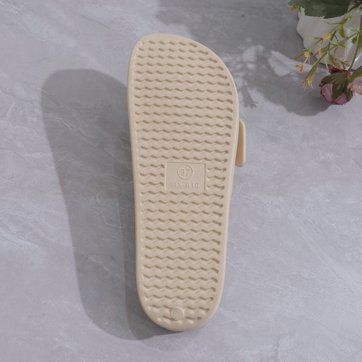 Summer Women Slippers Lightweight Buckle Thick Sole Slip-On Platform Sandals ladys Soft EVA Outdoor Beach Shoes