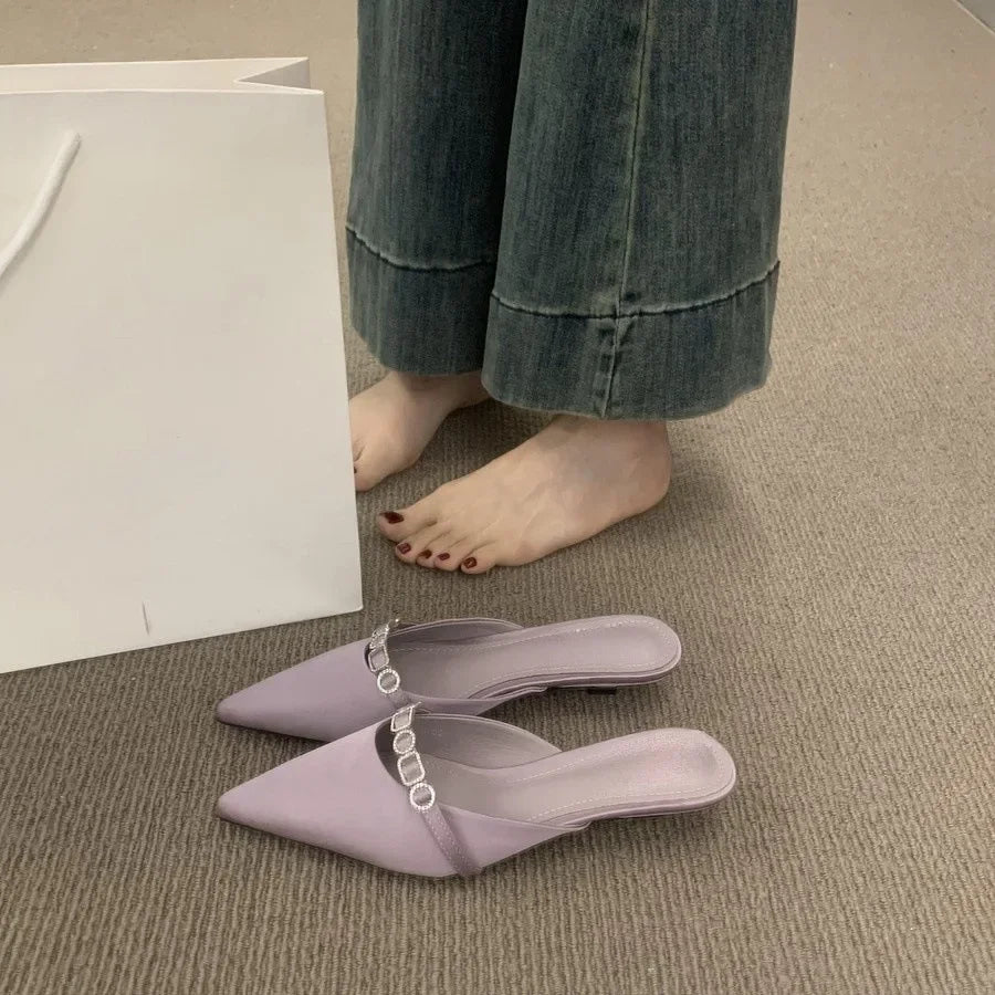Sandalias De Mujer Verano 2026 Luxury Women's Sandals in Summer Design Pointed Low Heel Sexy Women's  Outdoor Muller Shoes.
